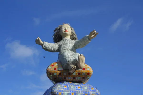 Kil kil bebek yastık üzerinde