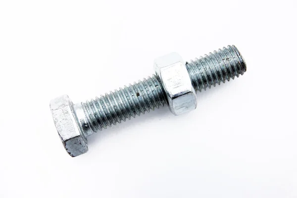 mo üzerinde büyük çelik metal altıgen somun dişi iplik ile parlayan nişanlı
