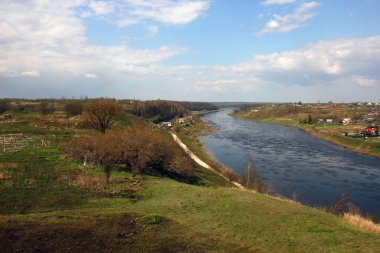 çayır, hills, nehir, b ile güzel panoramik kırsal manzara
