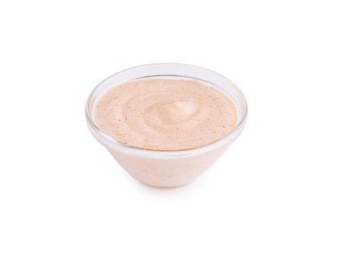 Küçük cam bir kase kremalı pembe sos içerir, salata veya sos için idealdir. Yumuşak dokusu ve çekici rengi çeşitli yemeklere lezzet kattığını gösteriyor..