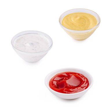 Üç küçük kase farklı sos içerir: kremalı beyaz sos, keskin sarı hardal ve klasik kırmızı ketçap. Hamburger, patates kızartması ve atıştırmalıklara tat katmak için mükemmel..