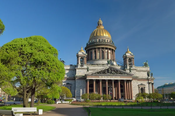 St. Petersburg 'daki St. Isaac Katedrali.