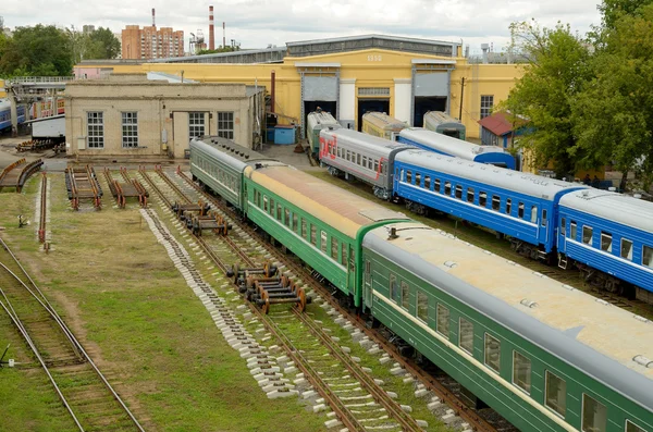 Trains in depot town. — Stock Photo, Image