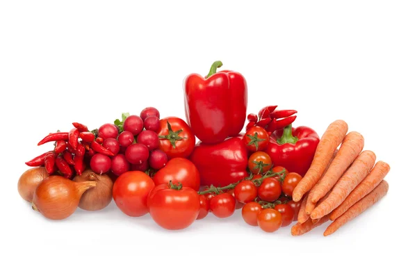 Rojo madura sabrosa composición vegetal conjunto aislado en blanco —  Fotos de Stock