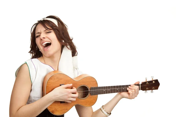 Vintage-Frau spielt Ukulele und singt isoliert auf Weiß — Stockfoto