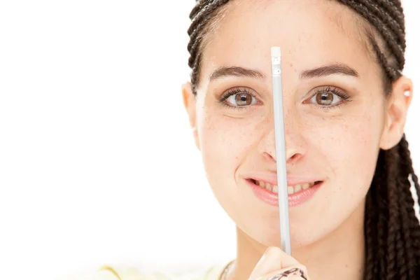 Mooie dread jonge vrouw portret geïsoleerd op wit — Stockfoto