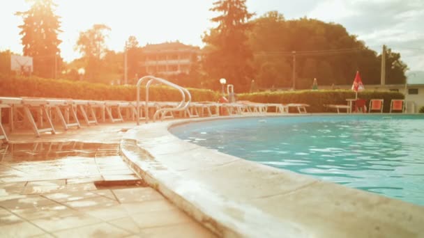 Порожній плавальний басейн — стокове відео