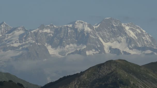 Monte rosa mountain massif on Alps in north italy — Stock Video