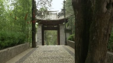 Antik Çin ahşap portal 