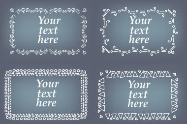 Elle çizilmiş çerçeveler vektör kümesi. Çiçek ve geometrik öğelerle sayfa süsleri