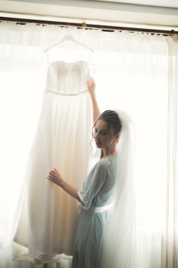 Lüks gelin düğün günü sabahında