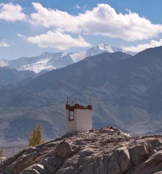 Buddyjski gompa w pobliżu Shey klasztor, Ladakh, Kaszmir — Zdjęcie stockowe