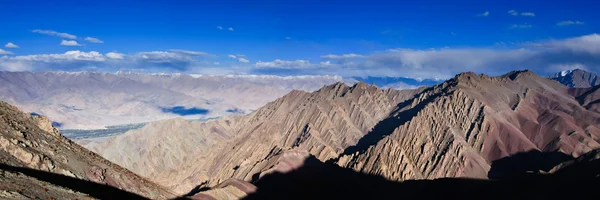 Namnungla pass view, Stok Kangri trek, Ladakh, India. — Stock Fotó