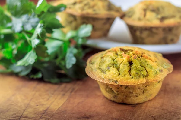 Vegan spenat muffins — Stockfoto