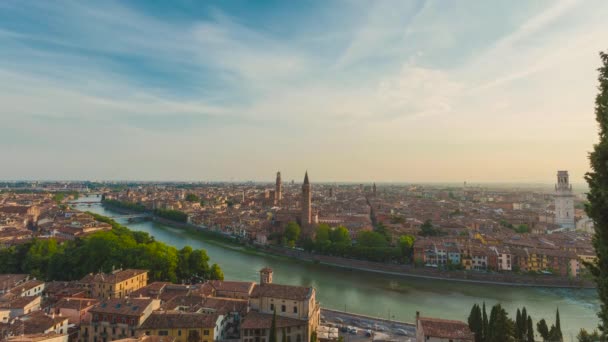 Verona aus castel san pietro - 4k-zeitraffer — Stockvideo