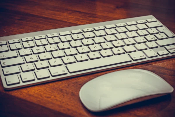 Bilgisayar klavye yakın iş veya ağ kavramı