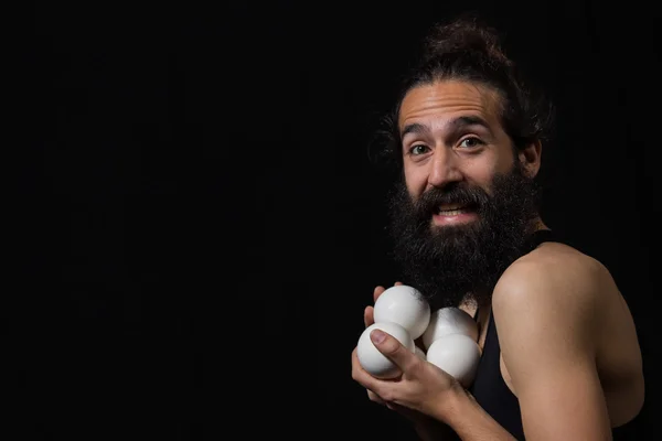 Malabarista de circo feliz imitar com suas bolas de malabarismo — Fotografia de Stock