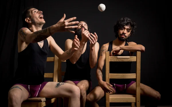 Komedi show circus hokkabazlar tarafından