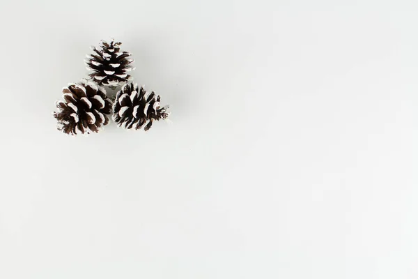 Christmas Tree Toys Pine Cones White Background — Stock Photo, Image