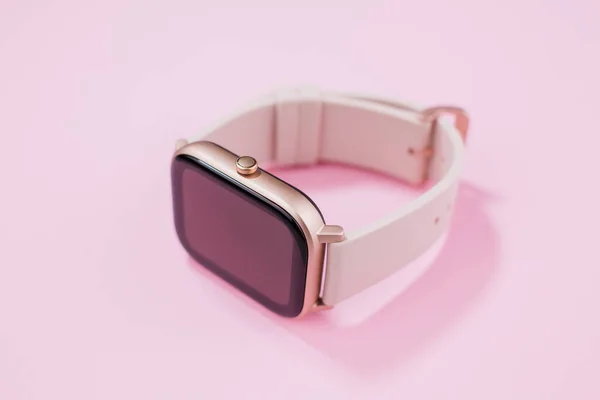 Mulheres Relógio Inteligente Fundo Rosa — Fotografia de Stock
