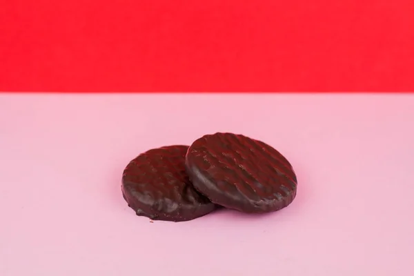 Μπισκότα Σοκολάτας Ροζ Φόντο — Φωτογραφία Αρχείου