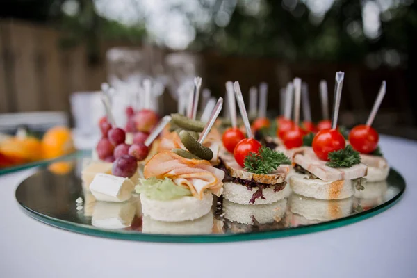 Aperitivo Una Mesa Festiva Restaurante — Foto de Stock