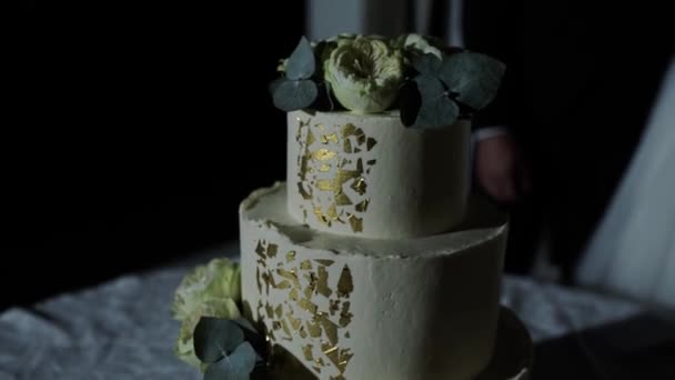 Beau Gâteau Mariage Soir Près Arche — Video