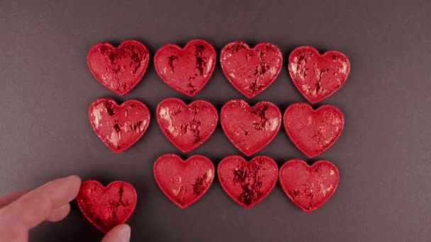 Homme Mettre Forme Coeur Sur Fond Saint Valentin Vacances Amour — Video