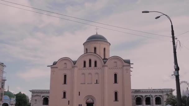 Beautiful Old Timelapse Church Day Sky — Stockvideo