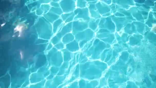 Волна Воды Солнечный День Голубом Бассейне Летом — стоковое видео