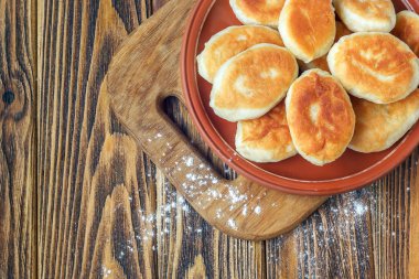 pastel, pate veya pirozhki