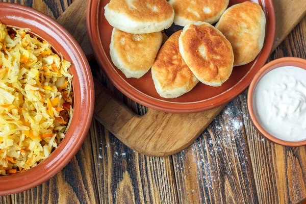 Pastell, pate eller pirozhki — Stockfoto