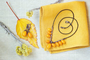 Beautiful amber necklace and earrings. jewelry accessories