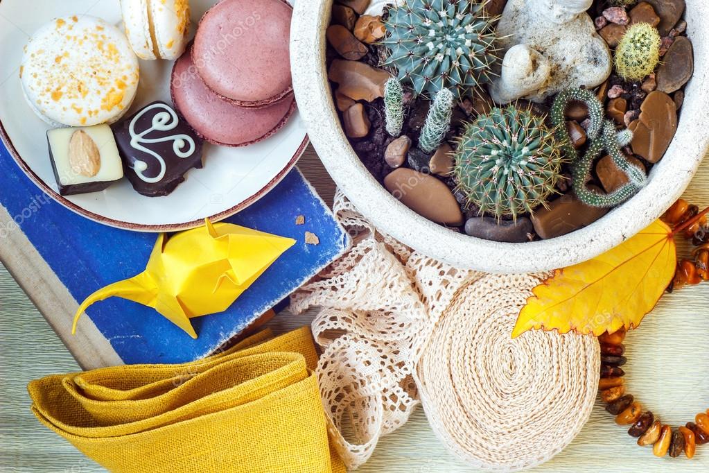 Bunte Papier Origami Farbige Makronen Jahrgang Spitzenband