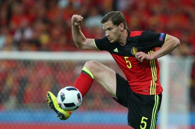 Vertonghen futbol maçı sırasında eylem