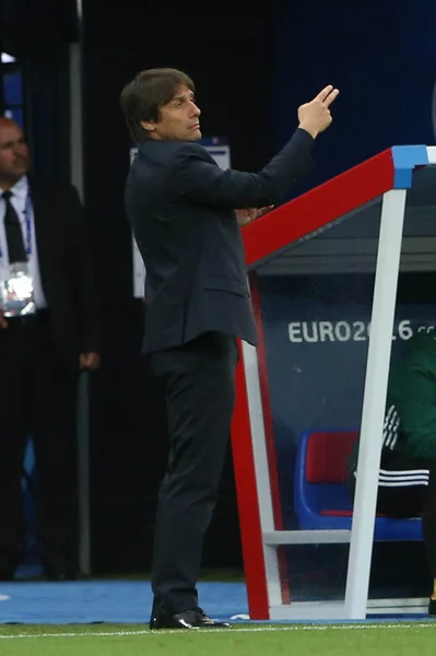Antonio Conte tijdens voetbalwedstrijd — Stockfoto