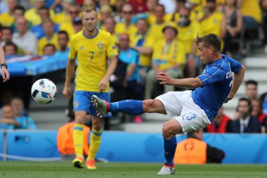 Euro 2016 yılında Fransa - İtalya Vs İsveç arasında maç