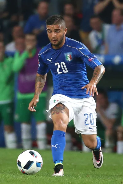 EURO 2016 I FRANCE - IRLAND OG ITALY – stockfoto