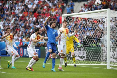 Euro 2016 yılında Fransa - İtalya Vs İspanya arasında maç
