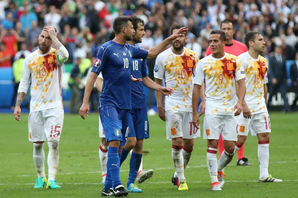 EURO 2016 EN FRANCIA - PARTIDO ENTRE ITALIA Y ESPAÑA — Foto de Stock