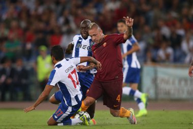 UEFA Şampiyonlar Ligi: a.s. Roma vs FC Porto Play off
