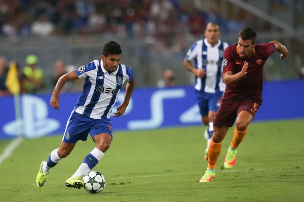 UEFA Şampiyonlar Ligi: a.s. Roma vs FC Porto Play off
