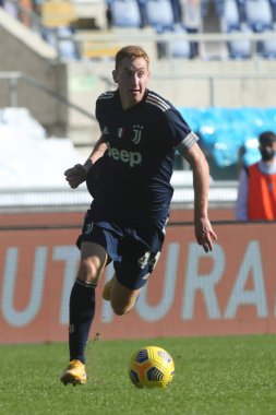 Roma, İtalya - 08 / 11 / 2020: D.KULUSEVSKI (JUVENTUS) Serie A İtalya Ligi karşılaşması sırasında Roma Olimpiyat Stadyumu 'nda SS LAZIO FC Juventus' a karşı.