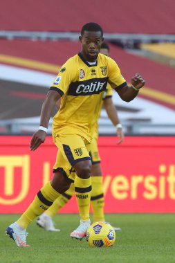 Roma, İtalya - 22 / 11 / 2020: WYLAN CYPRIEN (PARMA) Serie A İtalya Ligi karşılaşması sırasında Roma 'daki Olimpiyat Stadyumu' nda AS ROMA - PARMA CALCIO 1913.