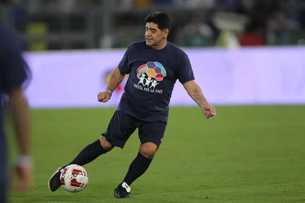 이탈리아 2014 Diego Armando Maradona Action Friendly Match United Peace — 스톡 사진