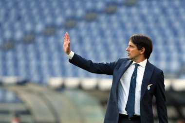 Roma, İtalya - 29 / 11 / 2020: Simone Inzaghi (LAZIO) İtalyan Serisi A Ligi 20 / 21 futbol karşılaşmasında SS LAZIO ile UDINESE arasında Roma Olimpiyat Stadyumu 'nda oynanan karşılaşmada