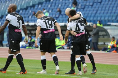 Roma, İtalya - 29 / 11 / 2020: FORESTIERI (UDINESE) İtalyan Serisi 'nde KLEBRATES golü SS LAZIO ve UDINESE arasında oynanan 20 / 21' lik futbol maçı, Roma Olimpiyat Stadyumu 'nda