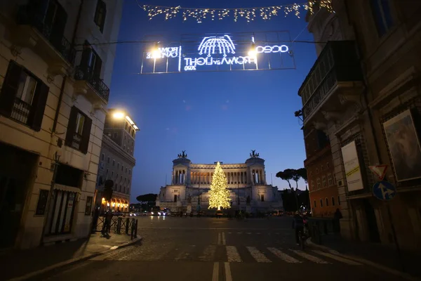 Ром Їталія 2020 Piazza Venezia Покинутому Історичному Центрі Рому Алеї — стокове фото