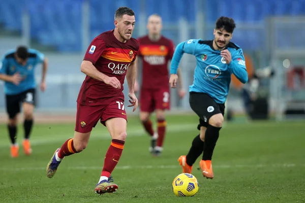 ROME, İtalya - 23.01.2021: JORDAN VERETOut (ROMA) İtalyan Serie A Ligi 2020-2021 futbol karşılaşması sırasında Roma 'daki Olimpiyat Stadyumu' nda AS ROMA - SPEZIA