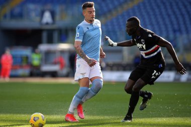 ROME, İtalya - 20.02.2021: İtalyan Serie A Ligi 2021 'de SS LAZIO-S SMPDORIA arasında oynanan karşılaşma sırasında Rom Olimpiyat Stadyumu' nda oynandı.
